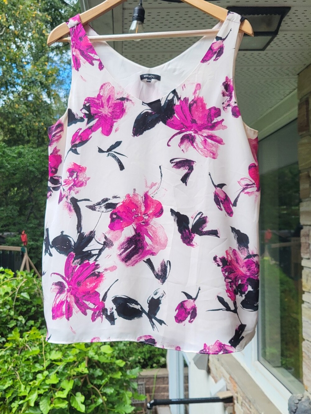 RW&Co Floral Sleeveless Lined Camisole - Pink & Black Print XL